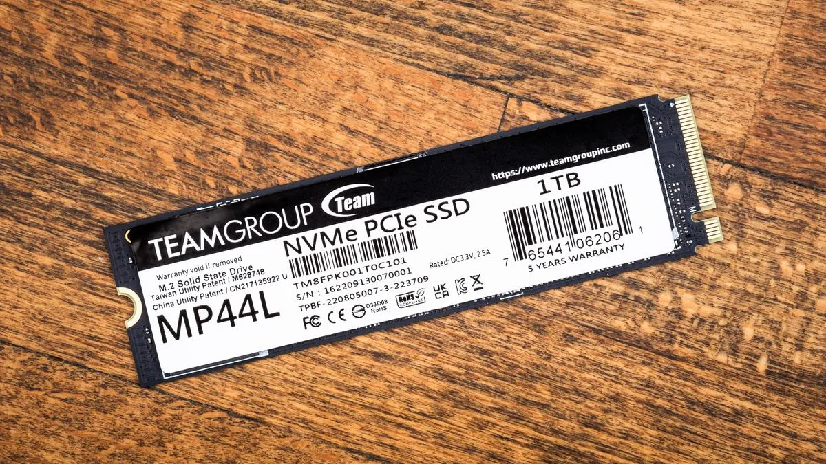 تیم‌گروپ ام‌پی۴۴ال (Teamgroup MP44L) اس اس دی PS5