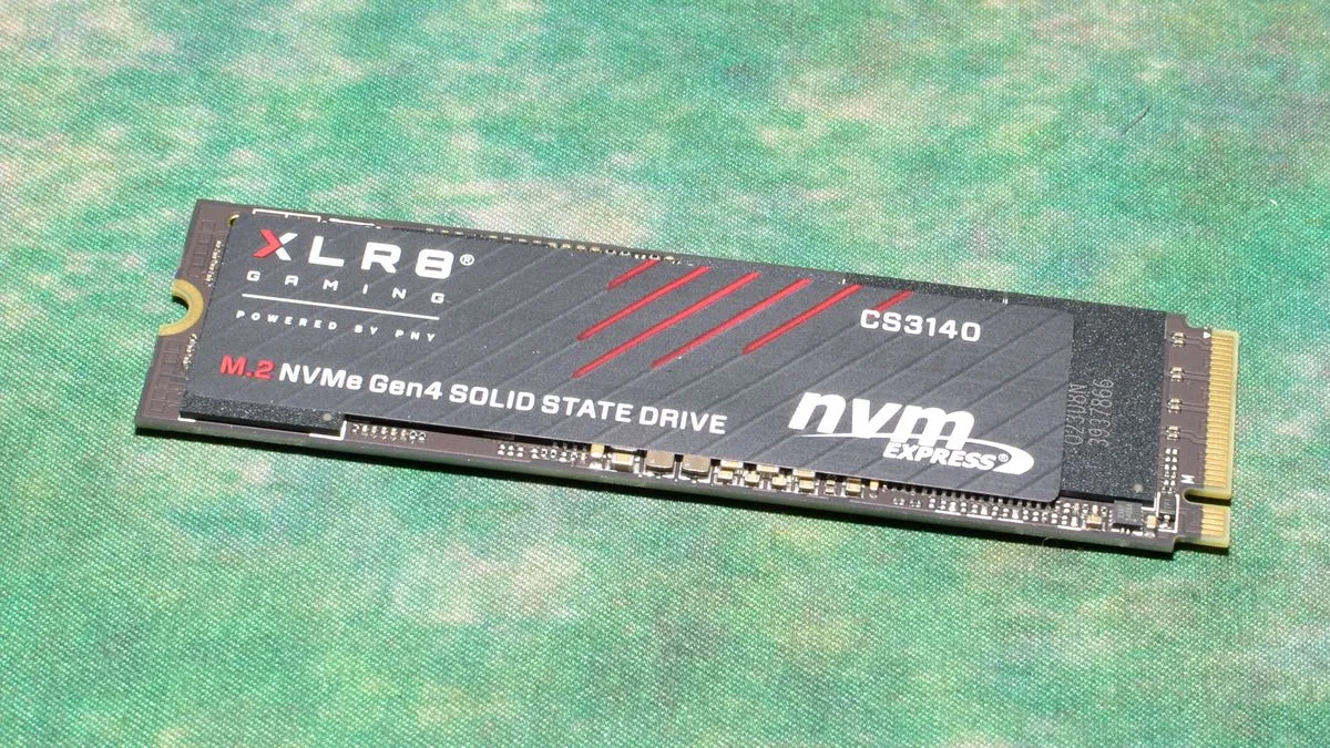 پی‌ان‌وای اکس‌ال‌آر۸ سی‌اس۳۱۴۰ (PNY XLR8 CS3140 SSD) اس اس دی PS5